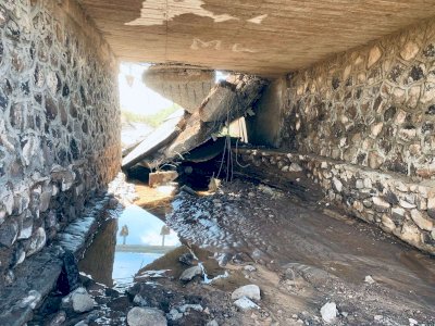Sigue paso restringido en carretera Janos-Sonora por falla en puente 