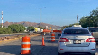 Afecta cierre de carriles la circulación en avenida Fuerza Aérea 