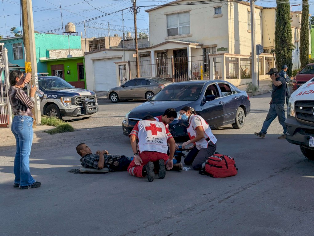 Atropella vehículo a ciclista en la colonia Santa Rosa