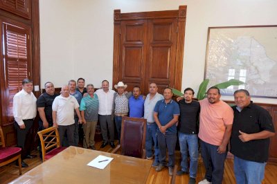 Autorizan en Camargo 12 nuevas concesiones de taxi 