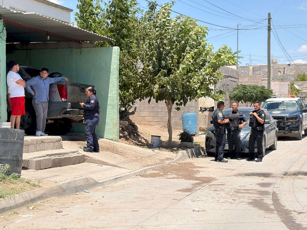 Lanzan bomba molotov contra vivienda en Quintas Carolinas