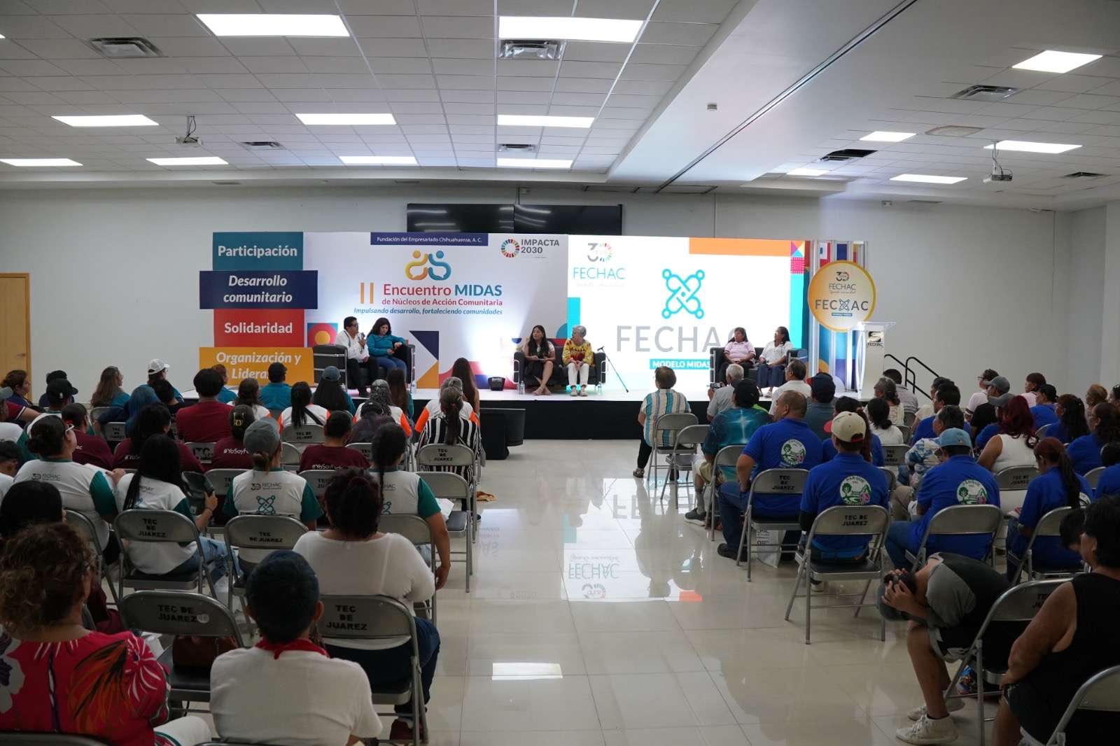 Realiza FECHAC encuentro para apoyar el trabajo de líderes vecinales