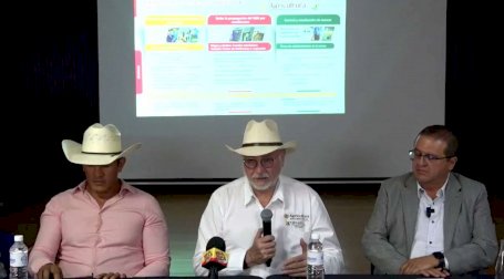 Liberan 2.5 millones de moscas estériles contra el gusano barrenador 
