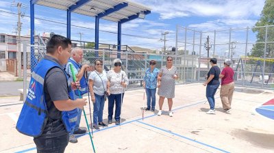 Incluyen a personas con discapacidad en Comités de Vecinos 