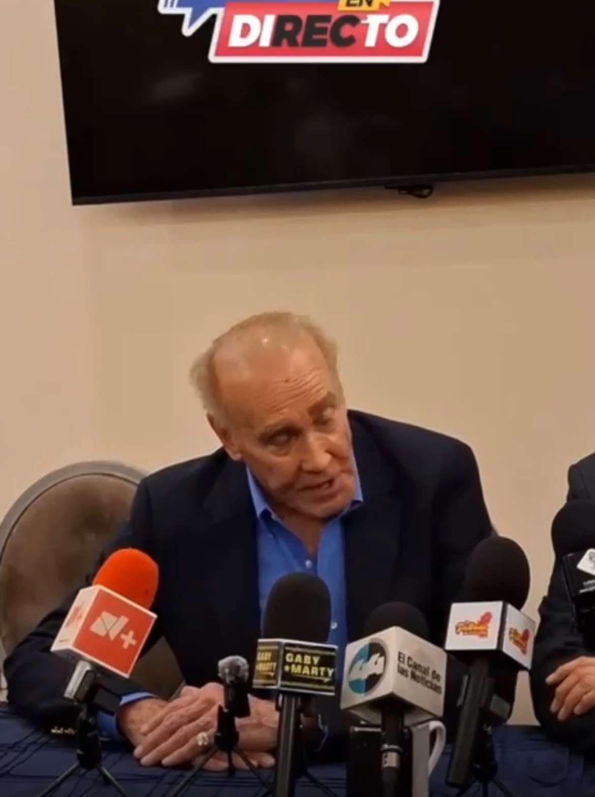 Denuncian ex alcaldes a Cruz Pérez Cuéllar por peculado 
