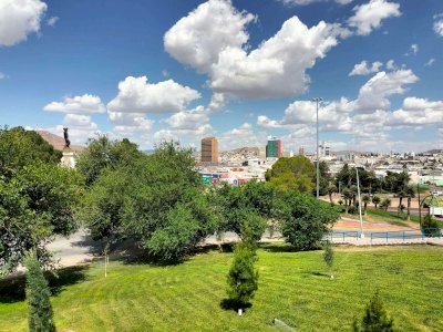 Van 12 casos por exposición al calor y un muerto en el estado 