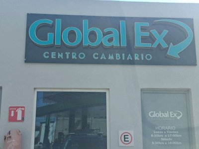 Cotiza dólar hasta en 17.40 en casas de cambio de Chihuahua