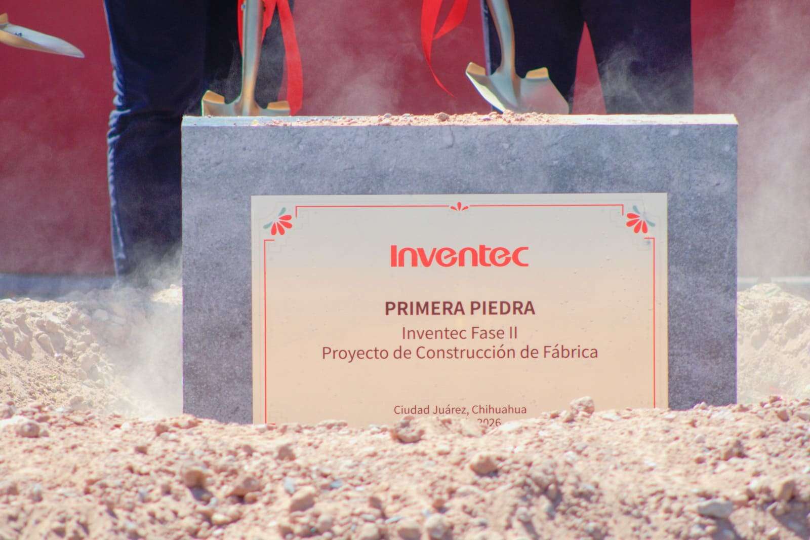 Colocan aquí primera piedra de nuevo proyecto de Inventec