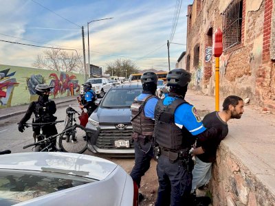 Despliegan operativo en casas abandonadas del Centro