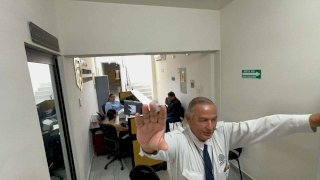 Bloquean labor periodística durante comparecencia de alcalde