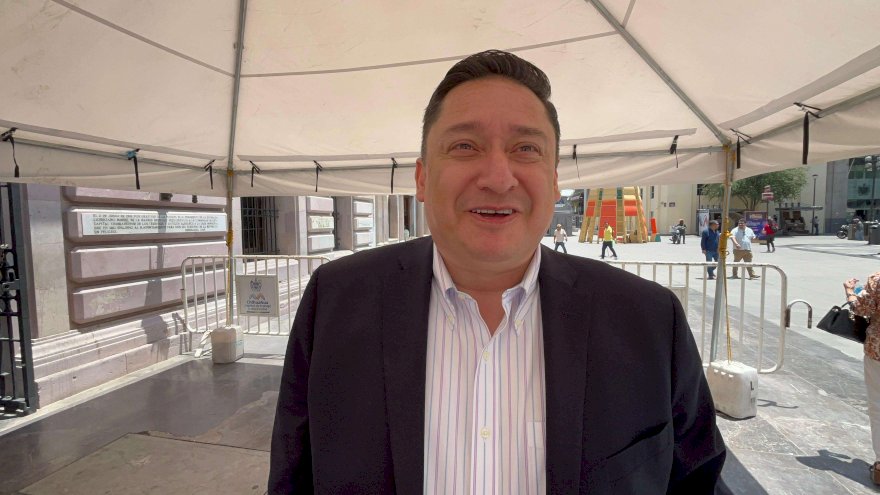 Arremete Chávez contra Federación; respalda a Maru por amenazas