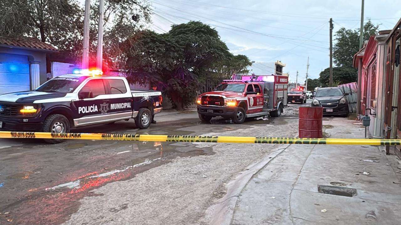 Explota tanque de gas en casa de Parajes del Sur, hay un lesionado