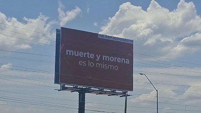 Aparece espectacular con el mensaje Muerte y Morena es lo mismo