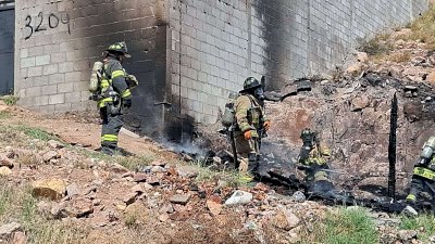 Consume incendio casa en la Proletaria Ampliación 