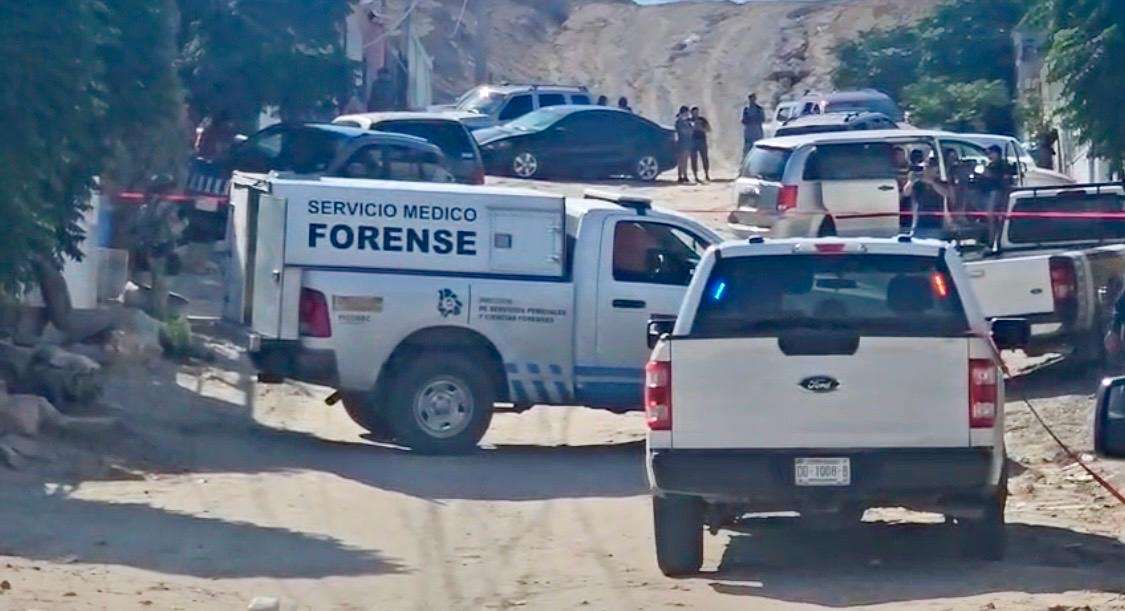 Encuentran a hombre muerto dentro de una casa en la Juanita Luna