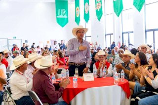 Dialoga Marco Bonilla retos del sector agropecuario con alcaldes 