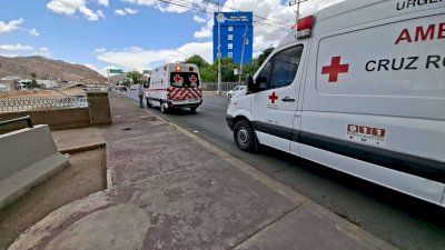Auxilian a mujer luego de sufrir paro cardiorrespiratorio 