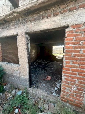 Catean inmueble en El Porvenir por reporte de cuerpos enterrados