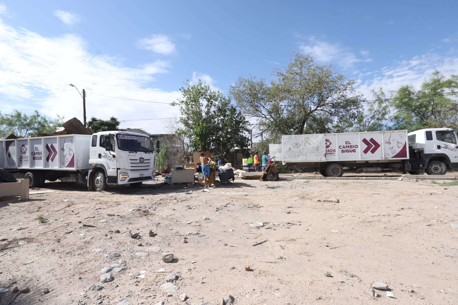Retiran dos viviendas improvisadas de la Zona Centro