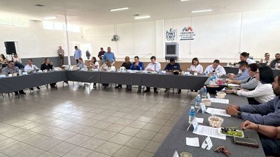 Realiza Cabildo sesión ordinaria en El Sauz
