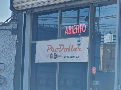 Sube el dólar a $17.40 en centro cambiario Pro Dollar