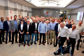 Presenta Santiago proyectos ante el Colegio de Ingenieros Civiles 