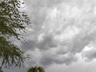 Pronostican lluvias fuertes con granizo y descargas eléctricas 
