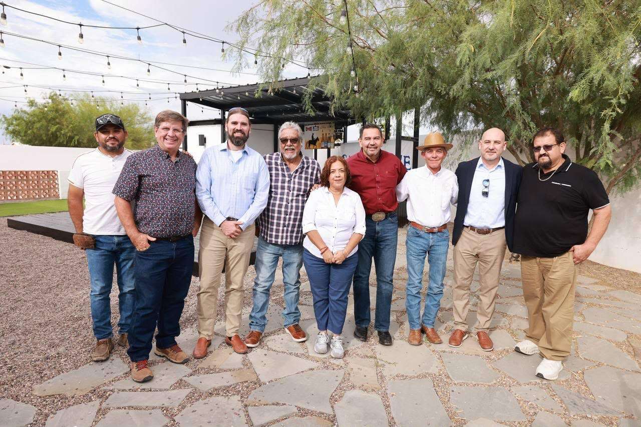 Sostiene Cruz reunión binacional en Presidio Texas