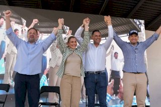 Recibe Marco Bonilla respaldo de Maru y Loya rumbo a 2027