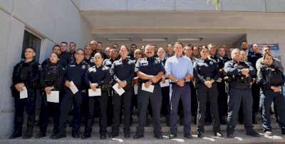 Entregan 74 bonos de alto impacto en reconocimiento a policías 