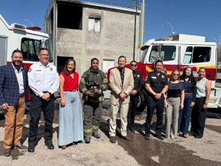 Entrega Alcalde 2 nuevas bomberas para reforzar atención de emergencias