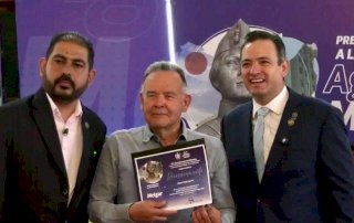 Otorgan el Premio Municipal a la Juventud Agustín Melgar 2026 