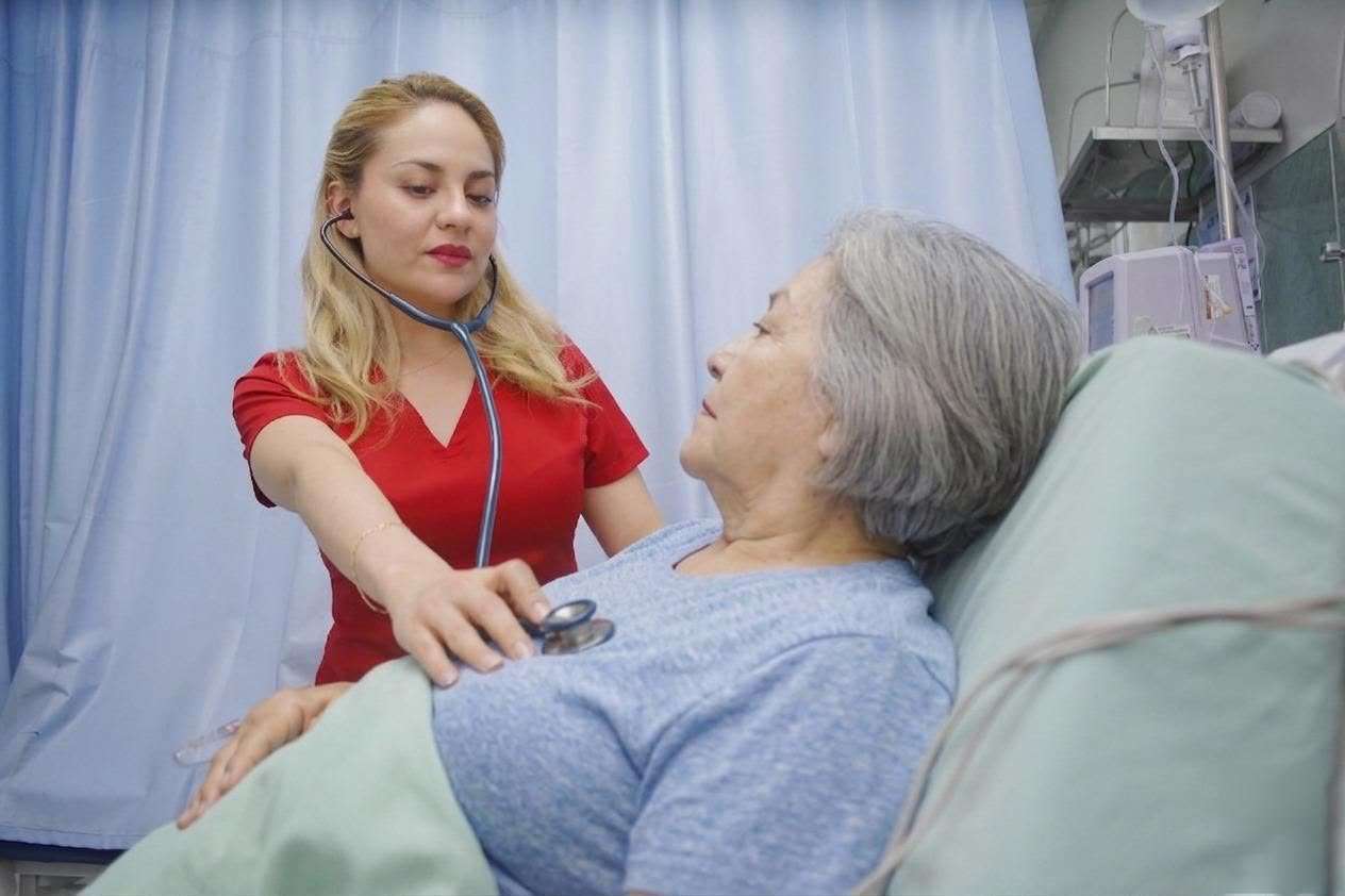 Llaman a mujeres a realizarse pruebas para detectar cáncer cervicouterino