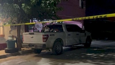Catean domicilio y aseguran vehículo robado en la Rodolfo Fierro
