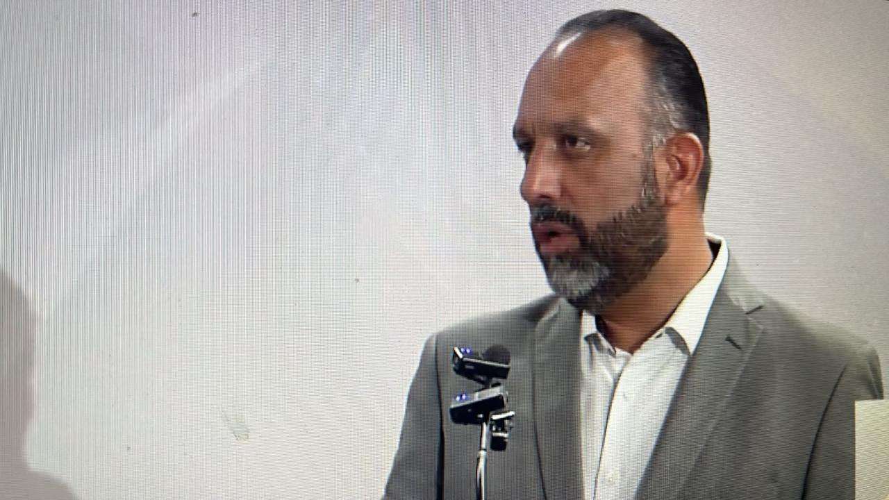 Defiende Alcalde libertad de expresión ante pintas con sátira política 