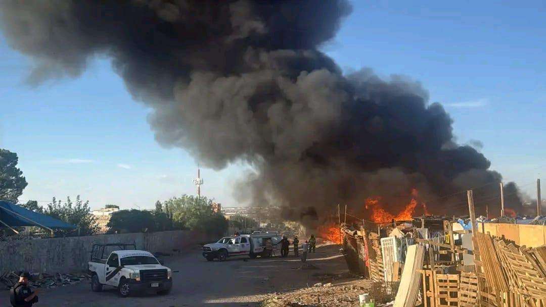 Consume incendio alrededor de 15 viviendas en Tierra Nueva