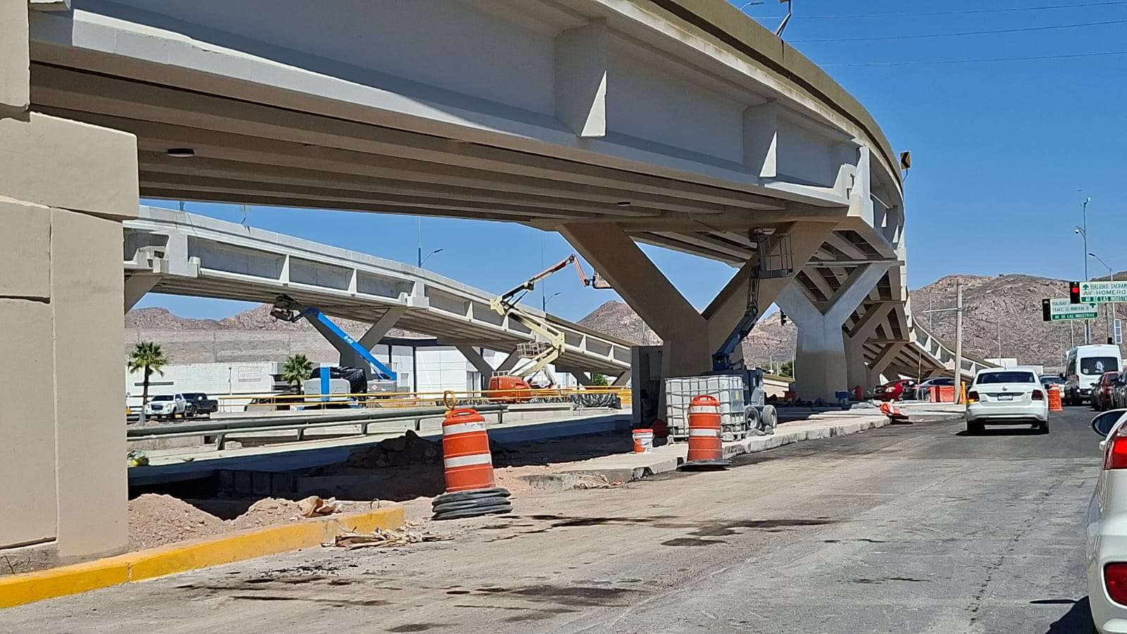 Afinan últimos detalles en puentes de Nogales e Industrias
