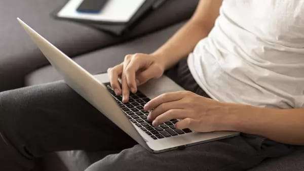 Conmemoran el Día del Internauta; casi 6 mil millones usan Internet