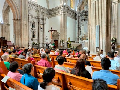 Reflexiona arzobispo sobre el llamado y misión de San Pedro