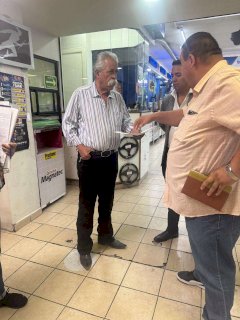 Embargan cuentas de Refaccionaria Octavio Vázquez por adeudo laboral