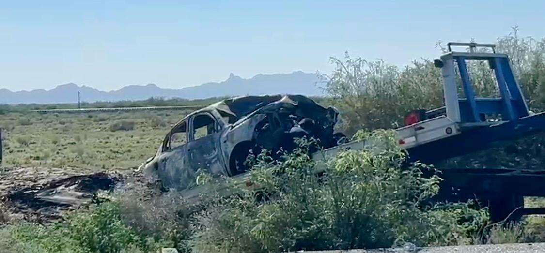Muere hombre calcinado en volcadura en carretera Ahumada a Juárez 