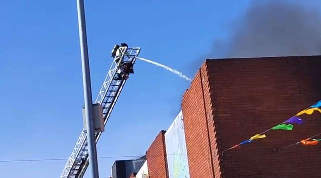 Suma Bomberos dos nuevas cisternas a su flotilla operativa