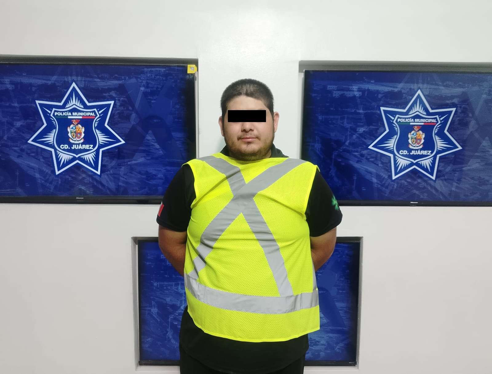 Lo arrestan por amenazar con una pistola falsa 