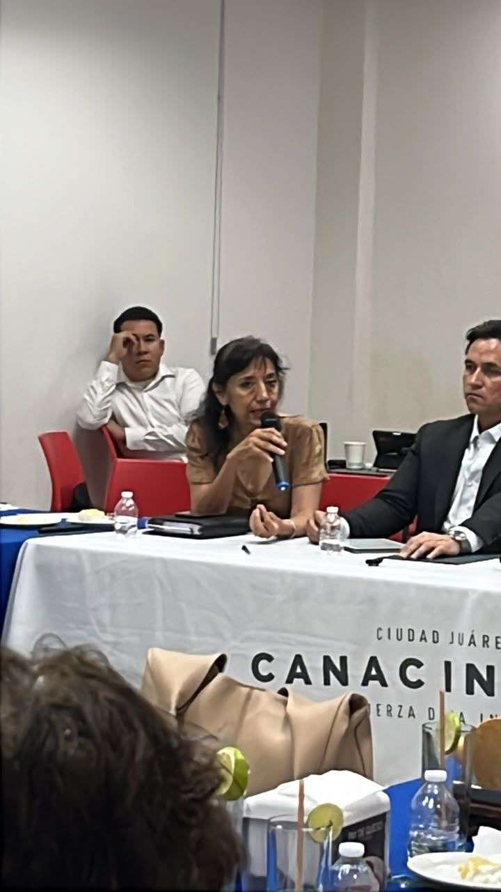 Denuncian empresarios que IMSS tiene déficit de especialistas en reunión de Canacintra 