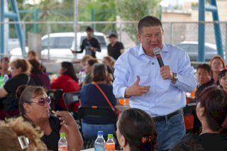 Escuchar a la gente es la mejor manera de gobernar: César Jáuregui