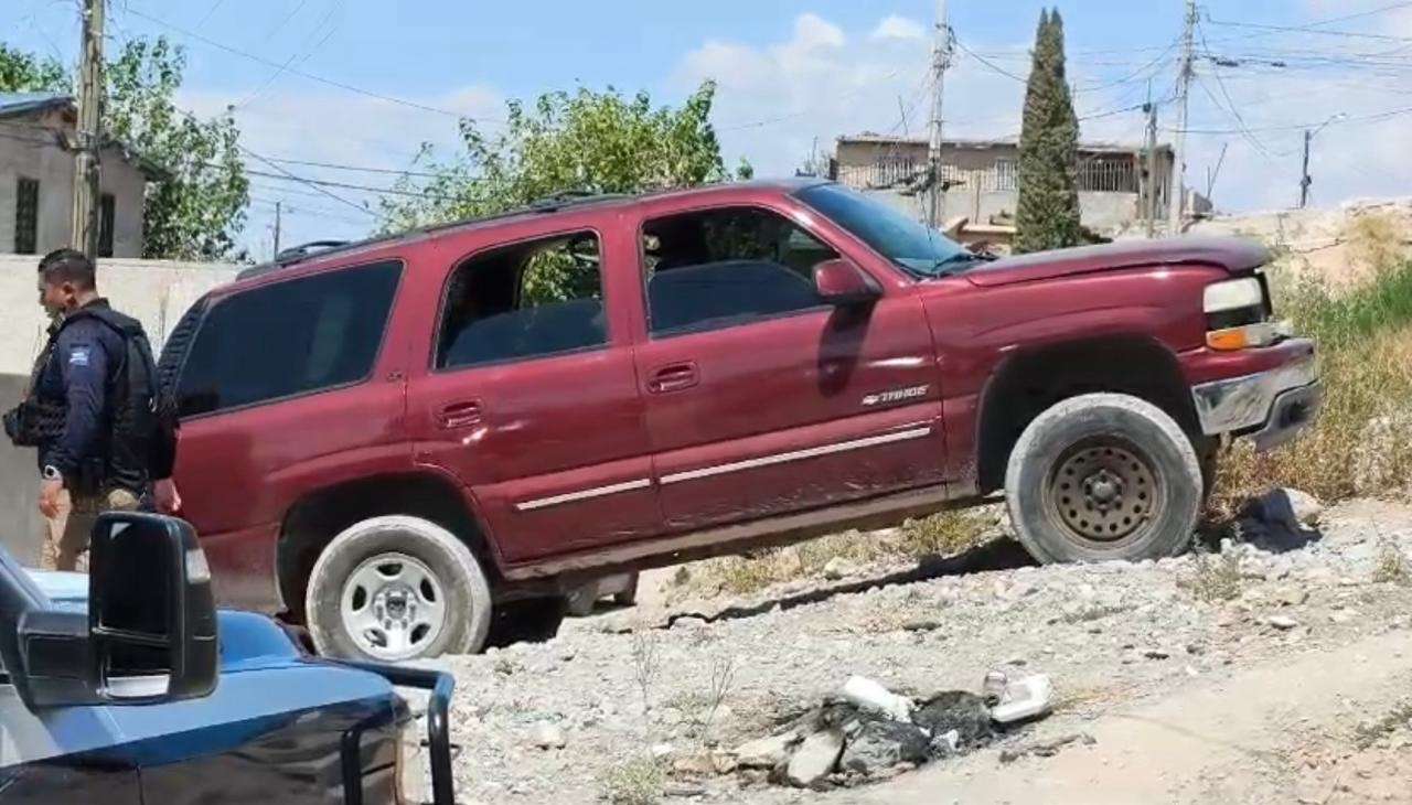 Localizan camioneta ligada al doble homicidio en la colonia Azteca