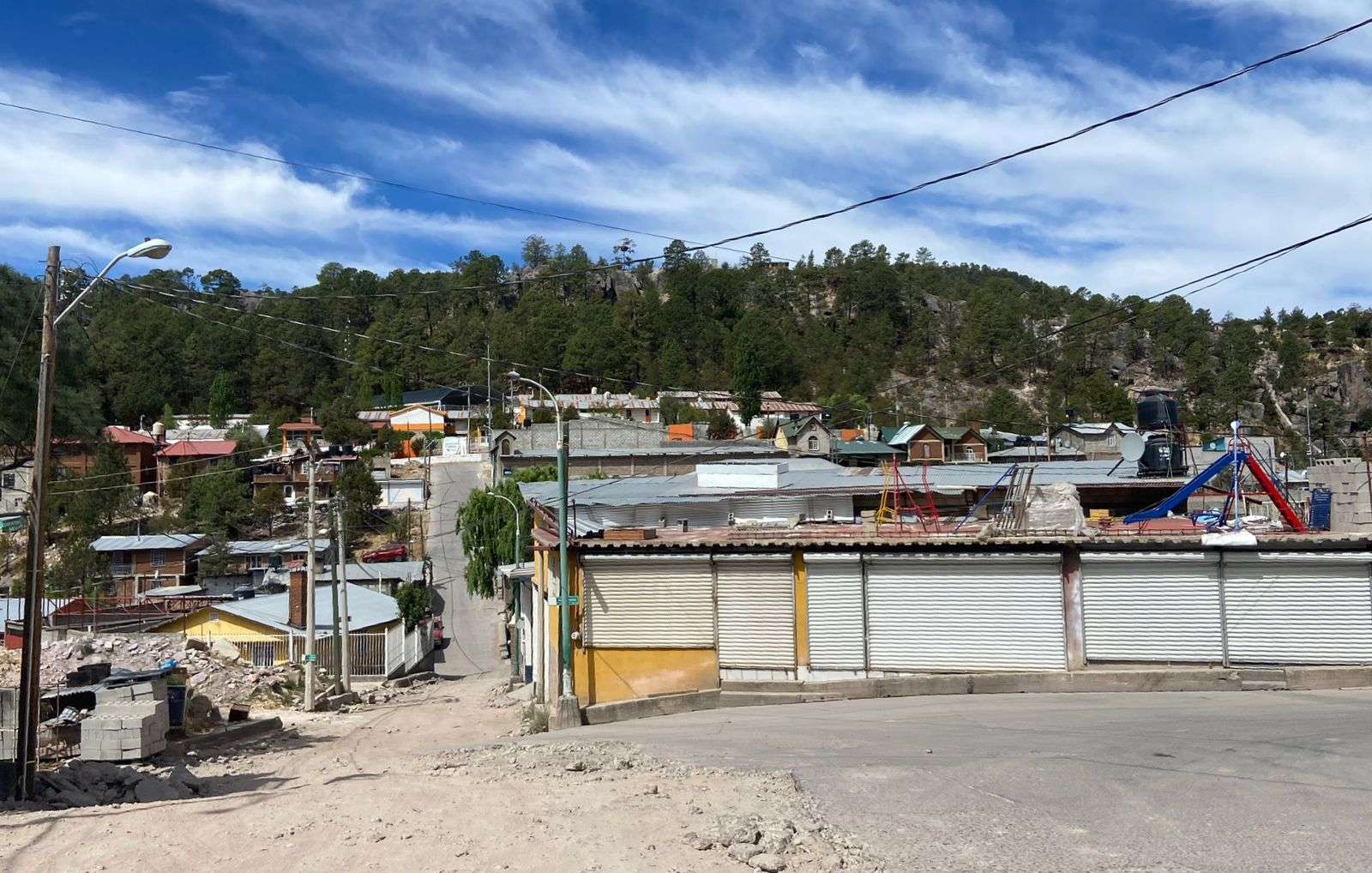 Se elevan temperaturas en Urique a 41.6 grados centígrados

