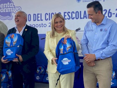 Encabeza Maru ceremonia de inicio del ciclo escolar 2026-2027