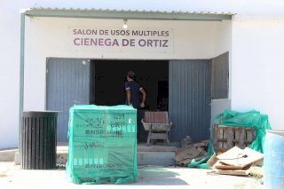 Avanza 90% ampliación de salón de usos múltiples en Ciénega de Ortiz