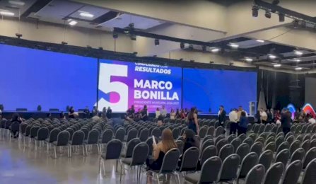 Arriban invitados al Quinto Informe de Gobierno de Marco Bonilla